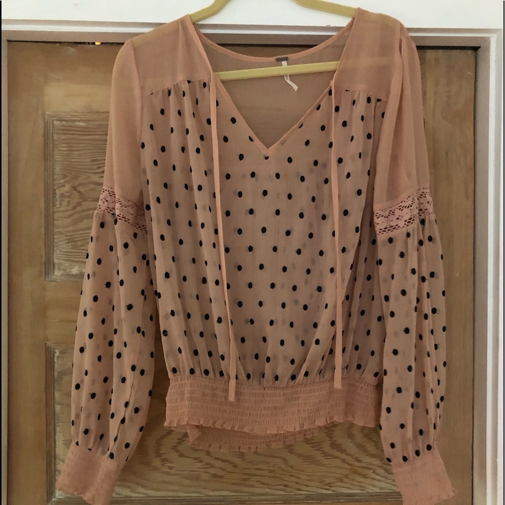 Light pink Free People shirt